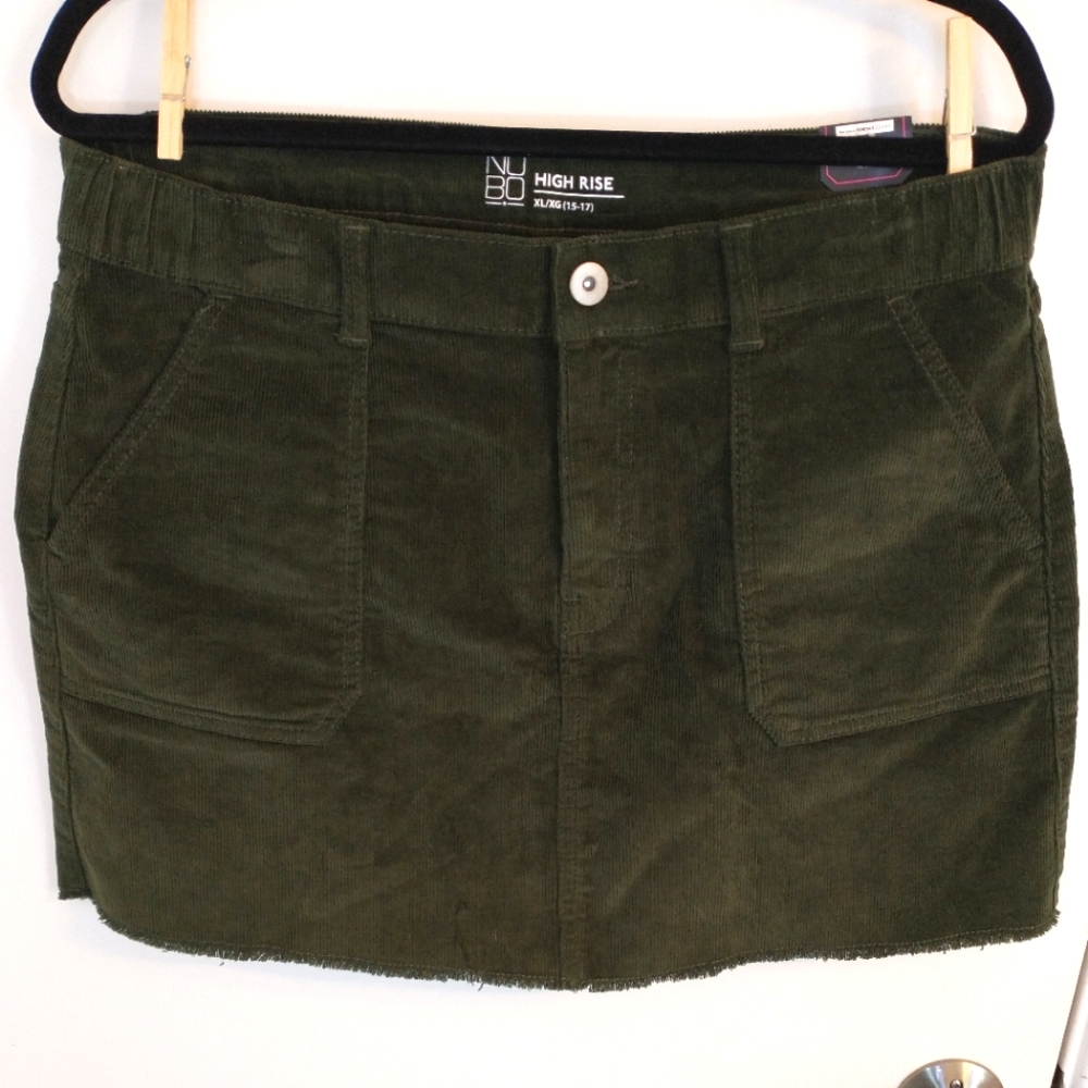NWT No Boundaries High-Rise Olive Green Corduroy Mini Skirt